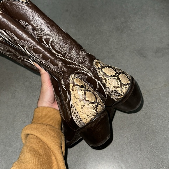 Leather cowboy boots - Picture 4 of 7